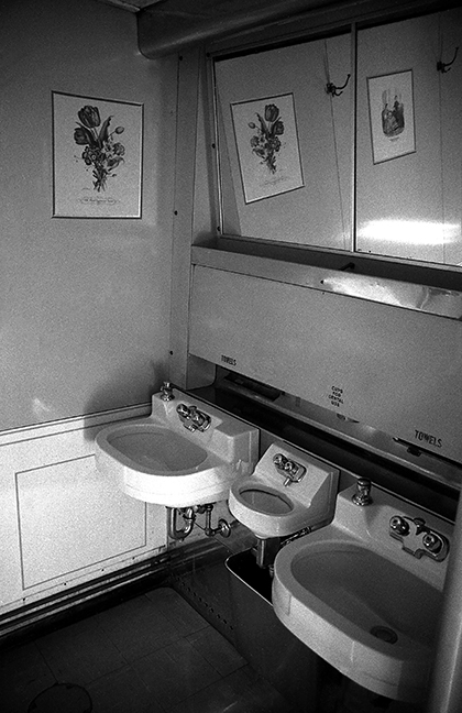 Train Double Sink Toilet